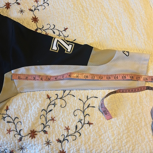 Reebok Kids Hockey Jersey - Black and Tan - Picture 7 of 7